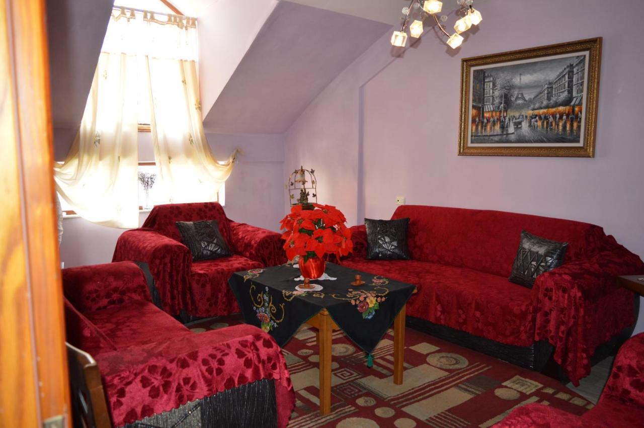 Inn Korca, Center City Apartament Eksteriør billede
